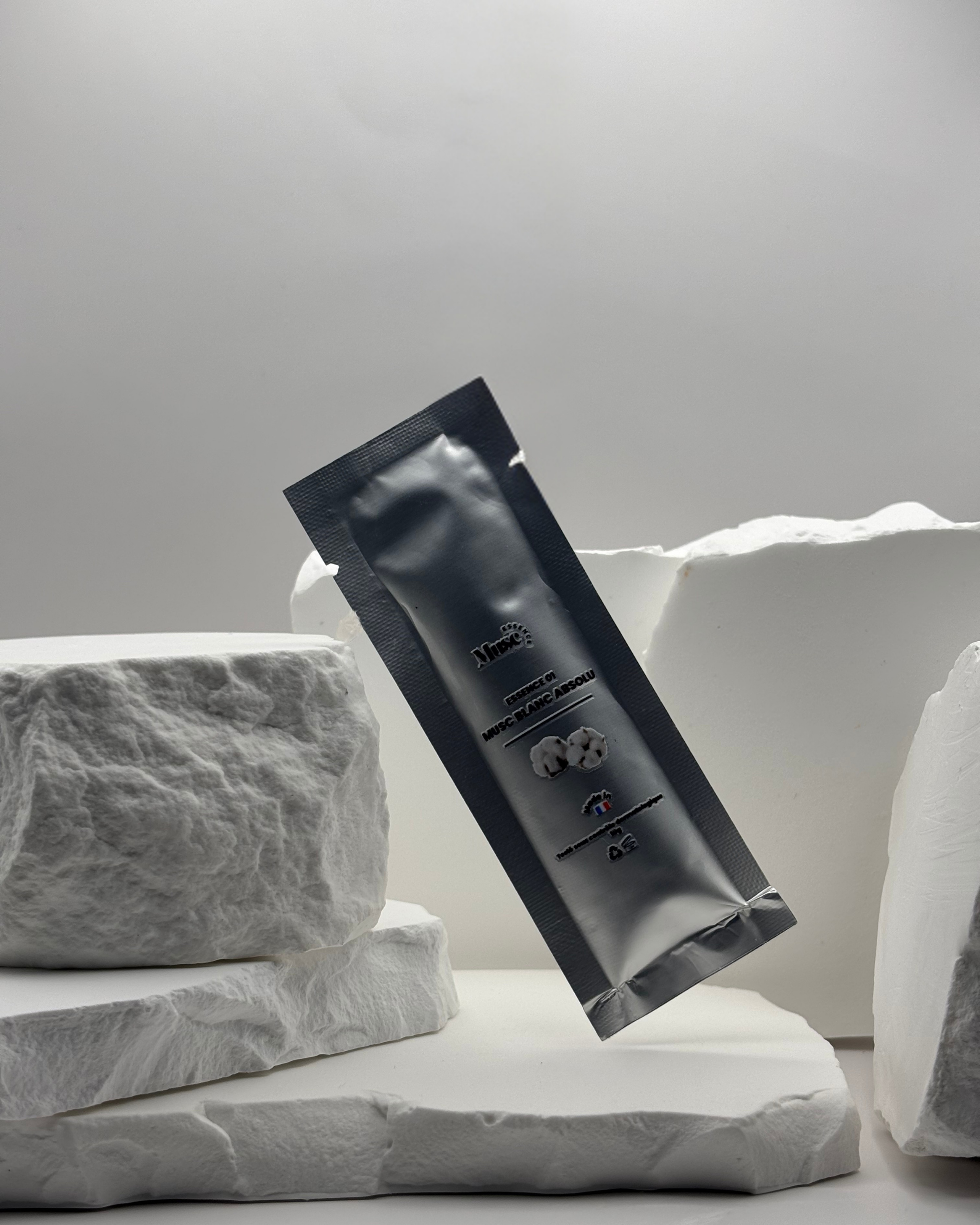 RECHARGE ESSENCE 01 (Absolu) Musc essence